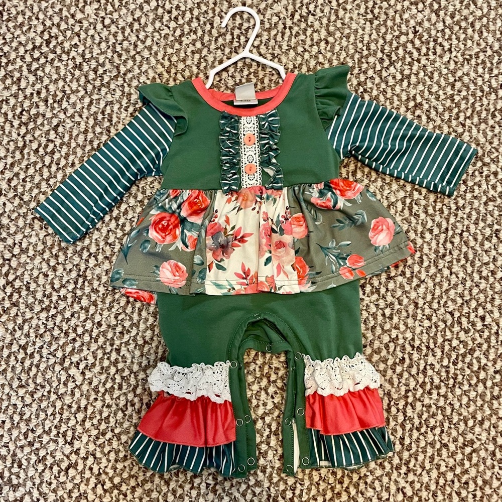 Floral Green Baby Outfit with Ruffle Details